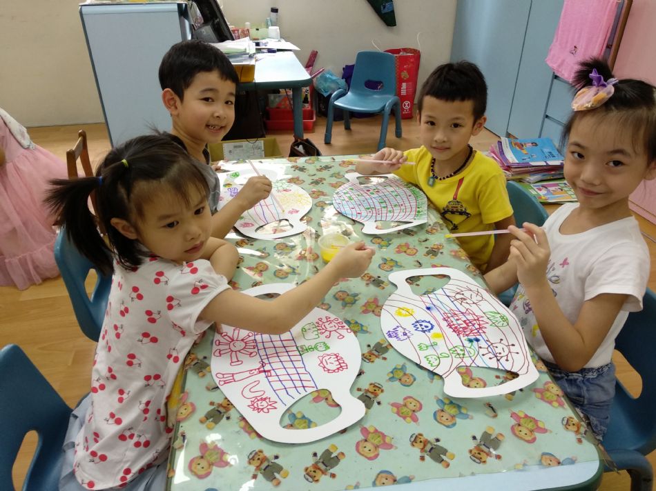 文件 : <FONT COLOR='red'>(109.05.26)泡泡畫-3.JPG</FONT> <BR> 尺寸 : <FONT COLOR='blue'>950 × 712</FONT> 圖元 <BR> 格式 : <FONT COLOR='green'>jpg</FONT> <BR> 大小 : <FONT COLOR='green'> -- </FONT> KB