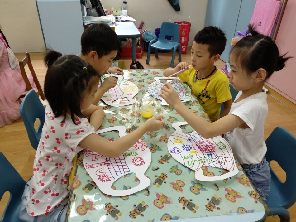 文件 : <FONT COLOR='red'>(109.05.26)泡泡畫-4.JPG</FONT> <BR> 尺寸 : <FONT COLOR='blue'>950 × 712</FONT> 圖元 <BR> 格式 : <FONT COLOR='green'>jpg</FONT> <BR> 大小 : <FONT COLOR='green'> -- </FONT> KB