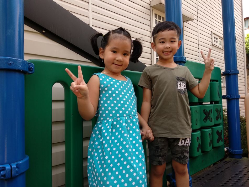 文件 : <FONT COLOR='red'>(108.09.02)校園生活照.JPG</FONT> <BR> 尺寸 : <FONT COLOR='blue'>950 × 712</FONT> 圖元 <BR> 格式 : <FONT COLOR='green'>jpg</FONT> <BR> 大小 : <FONT COLOR='green'> -- </FONT> KB