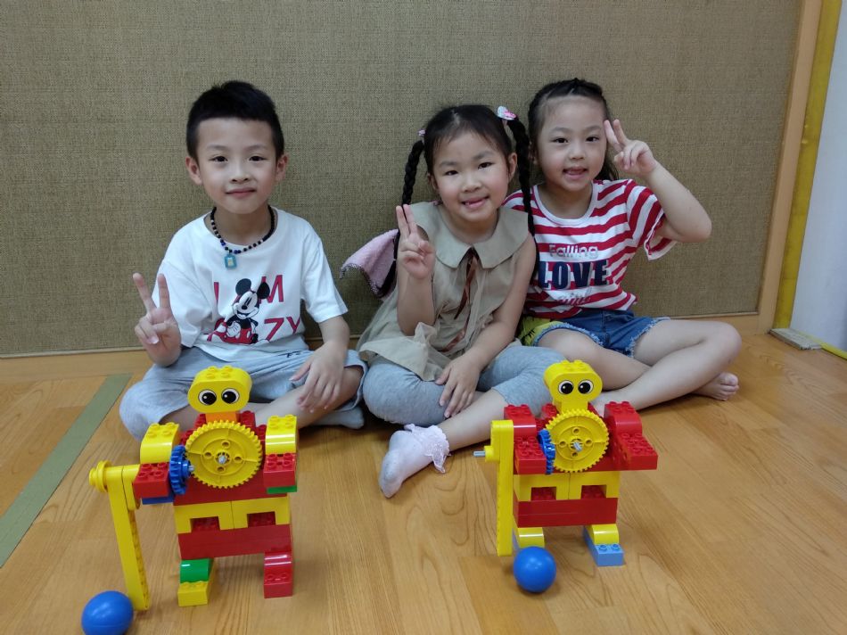 文件 : <FONT COLOR='red'>(109.05.15)樂高【曲棍球員】-1.JPG</FONT> <BR> 尺寸 : <FONT COLOR='blue'>950 × 712</FONT> 圖元 <BR> 格式 : <FONT COLOR='green'>jpg</FONT> <BR> 大小 : <FONT COLOR='green'> -- </FONT> KB