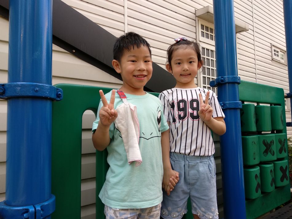 文件 : <FONT COLOR='red'>(108.09.02)校園生活照-11.JPG</FONT> <BR> 尺寸 : <FONT COLOR='blue'>950 × 712</FONT> 圖元 <BR> 格式 : <FONT COLOR='green'>jpg</FONT> <BR> 大小 : <FONT COLOR='green'> -- </FONT> KB