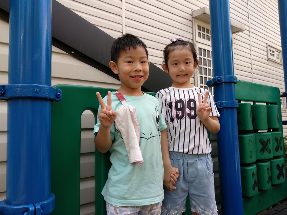 文件 : <FONT COLOR='red'>(108.09.02)校園生活照-13.JPG</FONT> <BR> 尺寸 : <FONT COLOR='blue'>950 × 712</FONT> 圖元 <BR> 格式 : <FONT COLOR='green'>jpg</FONT> <BR> 大小 : <FONT COLOR='green'> -- </FONT> KB