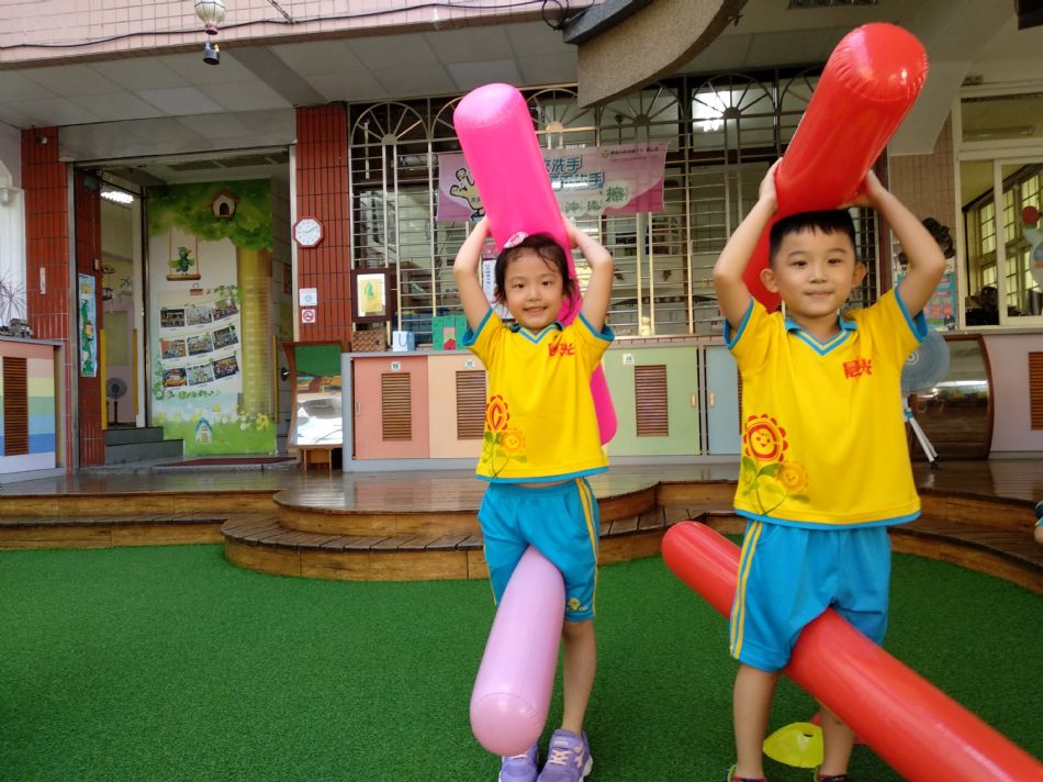 文件 : <FONT COLOR='red'>(108.09.04)體能課-1.JPG</FONT> <BR> 尺寸 : <FONT COLOR='blue'>950 × 712</FONT> 圖元 <BR> 格式 : <FONT COLOR='green'>jpg</FONT> <BR> 大小 : <FONT COLOR='green'> -- </FONT> KB