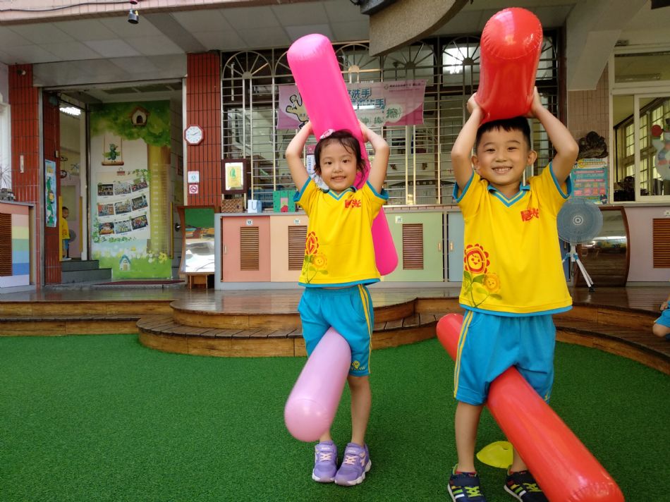 文件 : <FONT COLOR='red'>(108.09.04)體能課-2.JPG</FONT> <BR> 尺寸 : <FONT COLOR='blue'>950 × 712</FONT> 圖元 <BR> 格式 : <FONT COLOR='green'>jpg</FONT> <BR> 大小 : <FONT COLOR='green'> -- </FONT> KB