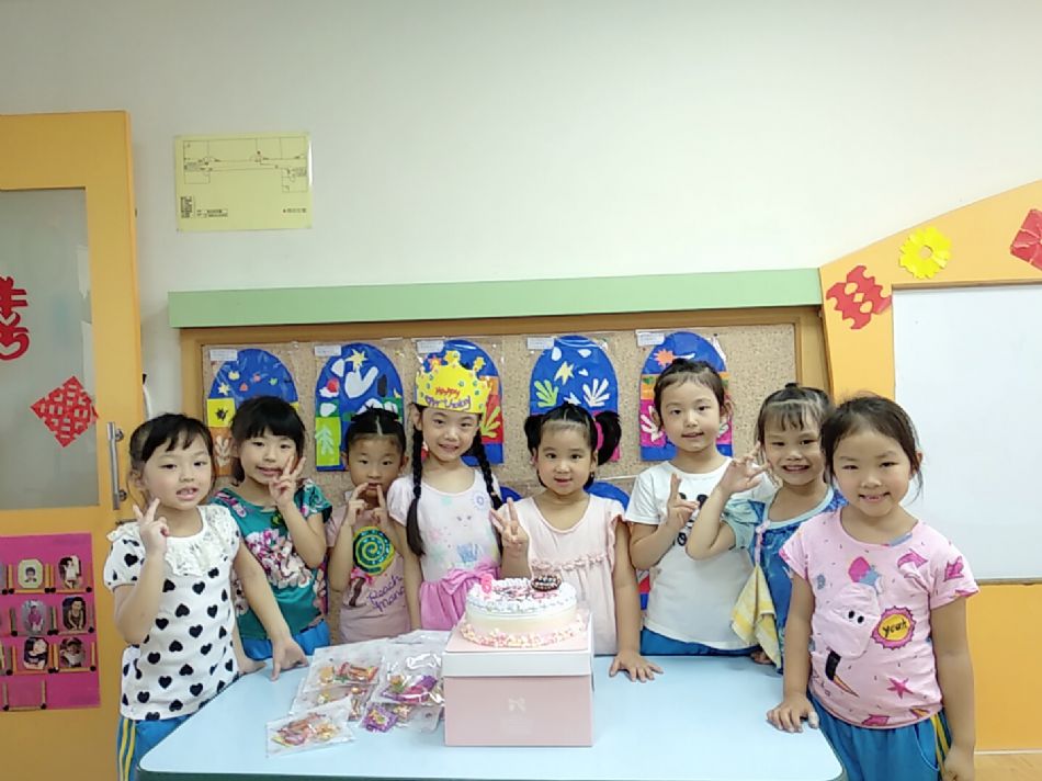 文件 : <FONT COLOR='red'>(108.10.02)Pony慶生-13.JPG</FONT> <BR> 尺寸 : <FONT COLOR='blue'>950 × 712</FONT> 圖元 <BR> 格式 : <FONT COLOR='green'>jpg</FONT> <BR> 大小 : <FONT COLOR='green'> -- </FONT> KB