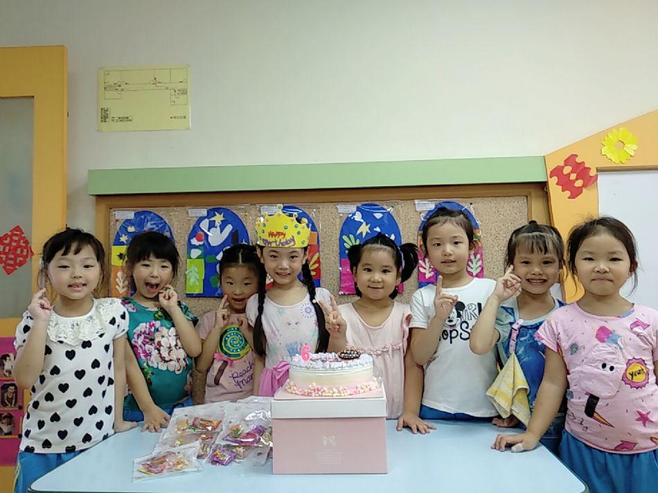 文件 : <FONT COLOR='red'>(108.10.02)Pony慶生-9.JPG</FONT> <BR> 尺寸 : <FONT COLOR='blue'>950 × 712</FONT> 圖元 <BR> 格式 : <FONT COLOR='green'>jpg</FONT> <BR> 大小 : <FONT COLOR='green'> -- </FONT> KB