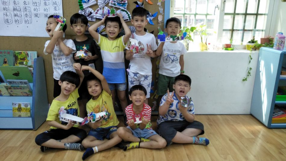 文件 : <FONT COLOR='red'>(109.06.23)歡慶節日【端午龍舟】-4.JPG</FONT> <BR> 尺寸 : <FONT COLOR='blue'>950 × 534</FONT> 圖元 <BR> 格式 : <FONT COLOR='green'>jpg</FONT> <BR> 大小 : <FONT COLOR='green'> -- </FONT> KB