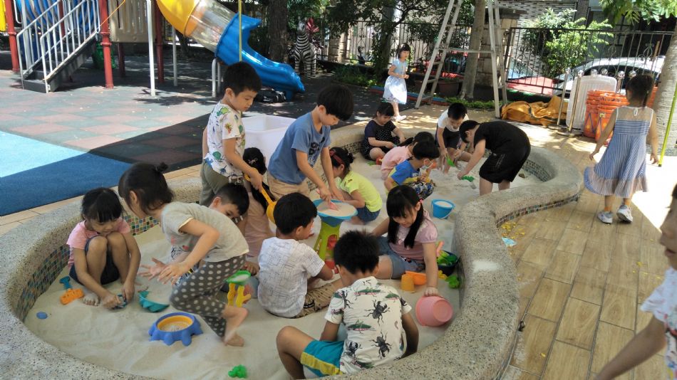 文件 : <FONT COLOR='red'>(109.06.19)戶外【玩沙真有趣】-7.JPG</FONT> <BR> 尺寸 : <FONT COLOR='blue'>950 × 534</FONT> 圖元 <BR> 格式 : <FONT COLOR='green'>jpg</FONT> <BR> 大小 : <FONT COLOR='green'> -- </FONT> KB