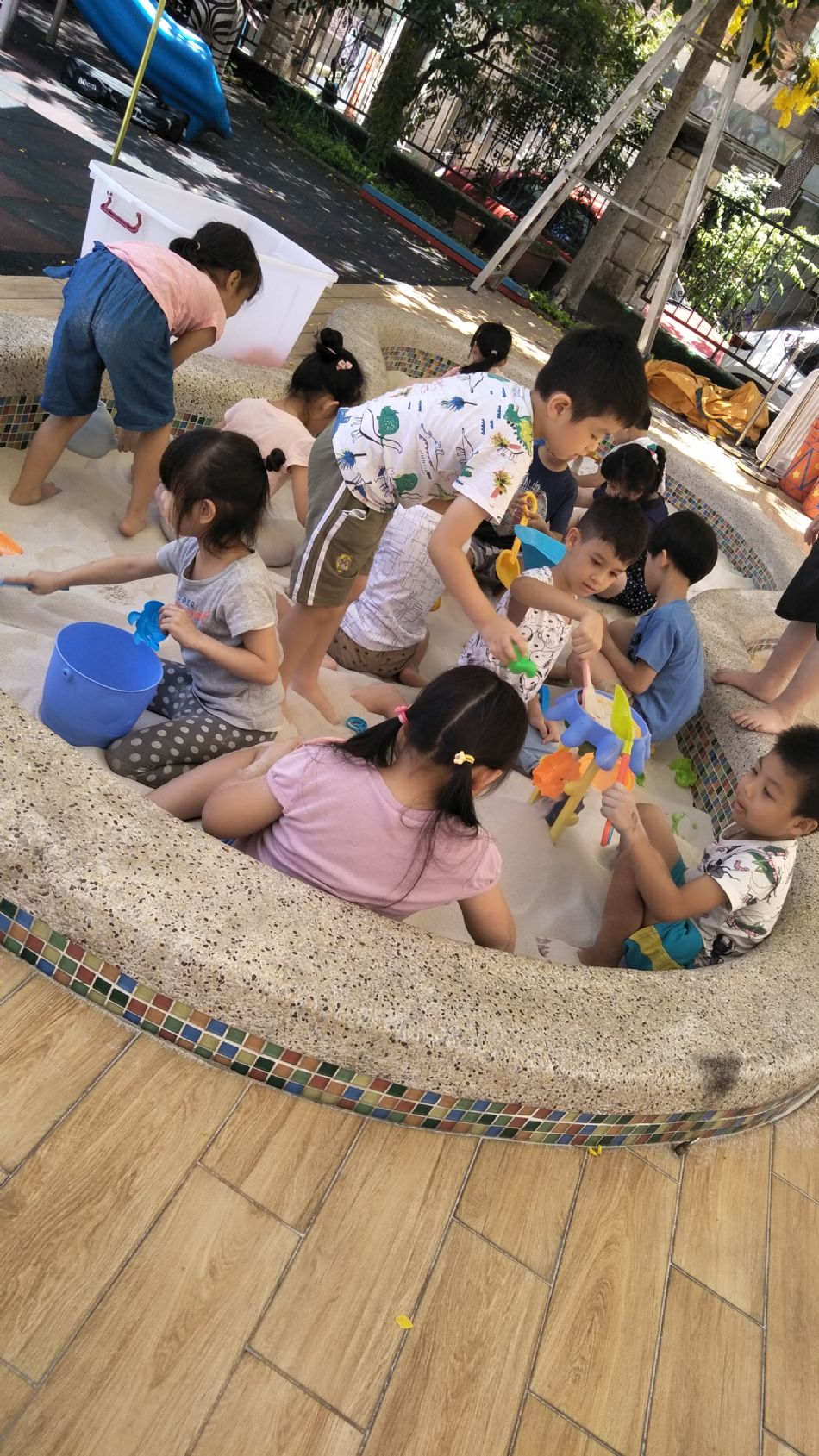 文件 : <FONT COLOR='red'>(109.06.19)戶外【玩沙真有趣】-6.JPG</FONT> <BR> 尺寸 : <FONT COLOR='blue'>950 × 1689</FONT> 圖元 <BR> 格式 : <FONT COLOR='green'>jpg</FONT> <BR> 大小 : <FONT COLOR='green'> -- </FONT> KB