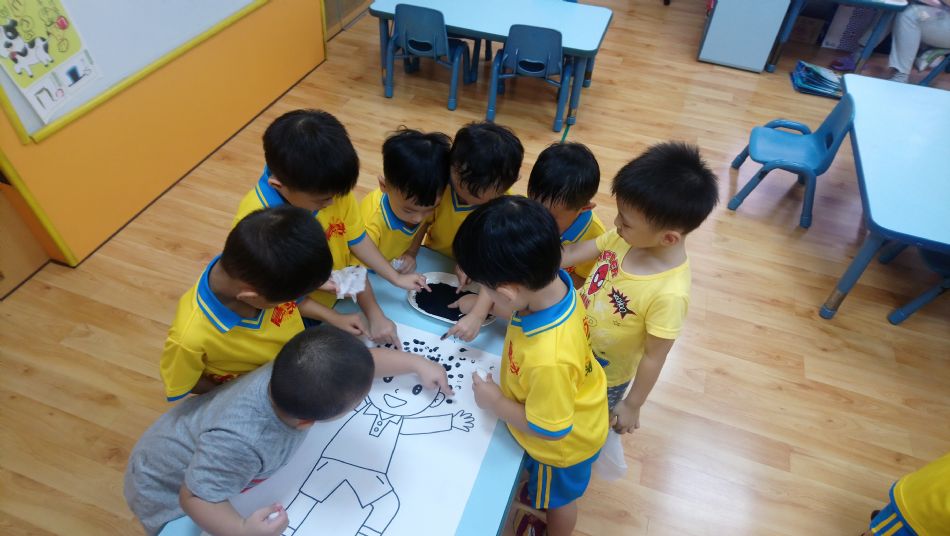 文件 : <FONT COLOR='red'>(108.09.13)主題創作-5.JPG</FONT> <BR> 尺寸 : <FONT COLOR='blue'>950 × 536</FONT> 圖元 <BR> 格式 : <FONT COLOR='green'>jpg</FONT> <BR> 大小 : <FONT COLOR='green'> -- </FONT> KB