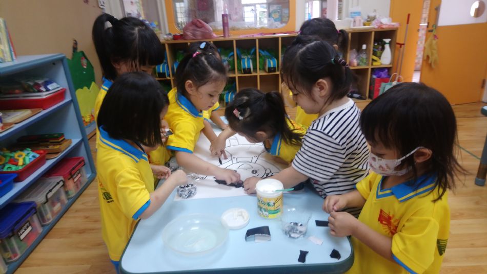 文件 : <FONT COLOR='red'>(108.09.13)主題創作-9.JPG</FONT> <BR> 尺寸 : <FONT COLOR='blue'>950 × 536</FONT> 圖元 <BR> 格式 : <FONT COLOR='green'>jpg</FONT> <BR> 大小 : <FONT COLOR='green'> -- </FONT> KB