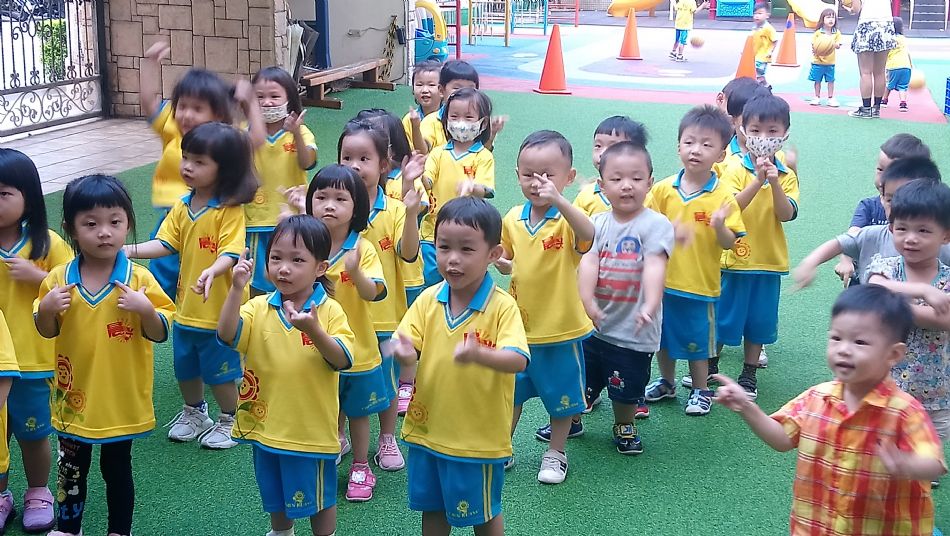 文件 : <FONT COLOR='red'>(108.09.18)體能-3.JPG</FONT> <BR> 尺寸 : <FONT COLOR='blue'>950 × 536</FONT> 圖元 <BR> 格式 : <FONT COLOR='green'>jpg</FONT> <BR> 大小 : <FONT COLOR='green'> -- </FONT> KB