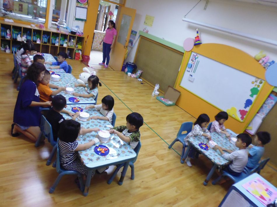 文件 : <FONT COLOR='red'>(108.09.20)美感【蘿蔔汁生日快樂】-15.JPG</FONT> <BR> 尺寸 : <FONT COLOR='blue'>950 × 712</FONT> 圖元 <BR> 格式 : <FONT COLOR='green'>jpg</FONT> <BR> 大小 : <FONT COLOR='green'> -- </FONT> KB