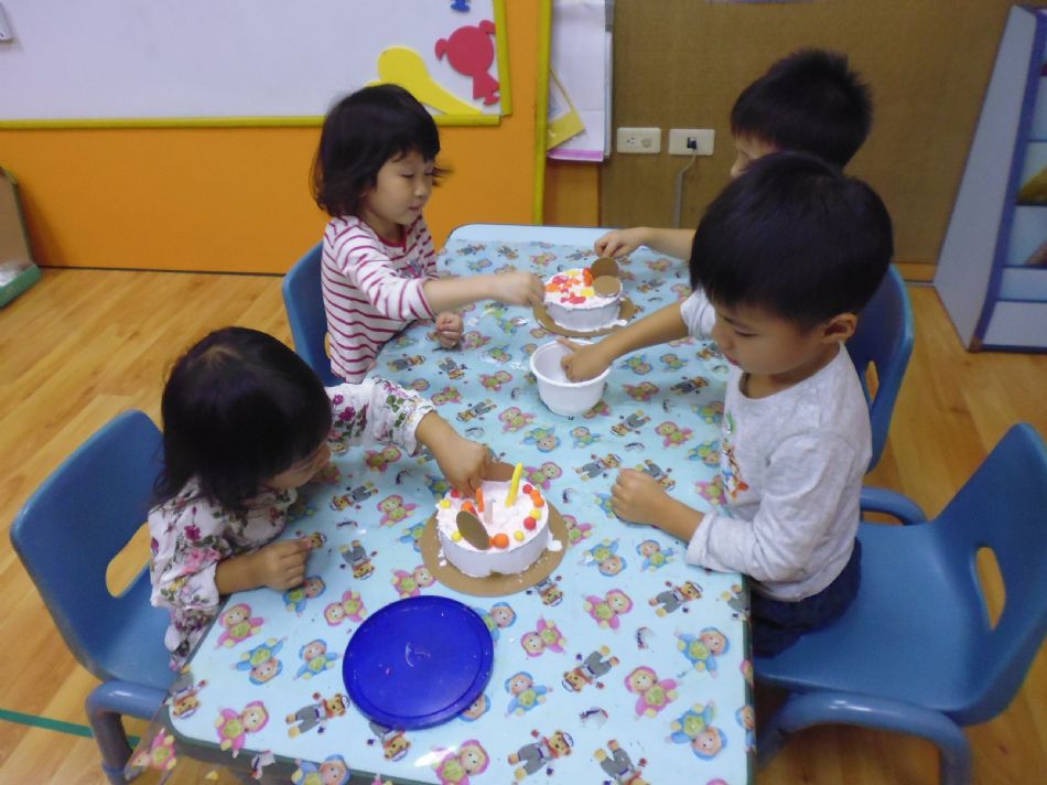 文件 : <FONT COLOR='red'>(108.09.20)美感【蘿蔔汁生日快樂】-9.JPG</FONT> <BR> 尺寸 : <FONT COLOR='blue'>950 × 712</FONT> 圖元 <BR> 格式 : <FONT COLOR='green'>jpg</FONT> <BR> 大小 : <FONT COLOR='green'> -- </FONT> KB