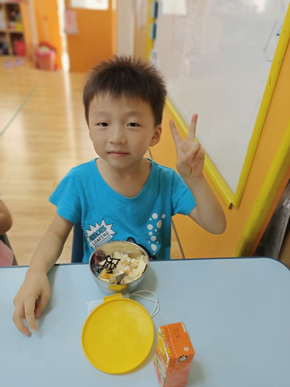 文件 : <FONT COLOR='red'>(109.06.19)Pierce寶貝生日快樂-13.JPG</FONT> <BR> 尺寸 : <FONT COLOR='blue'>950 × 1267</FONT> 圖元 <BR> 格式 : <FONT COLOR='green'>jpg</FONT> <BR> 大小 : <FONT COLOR='green'> -- </FONT> KB