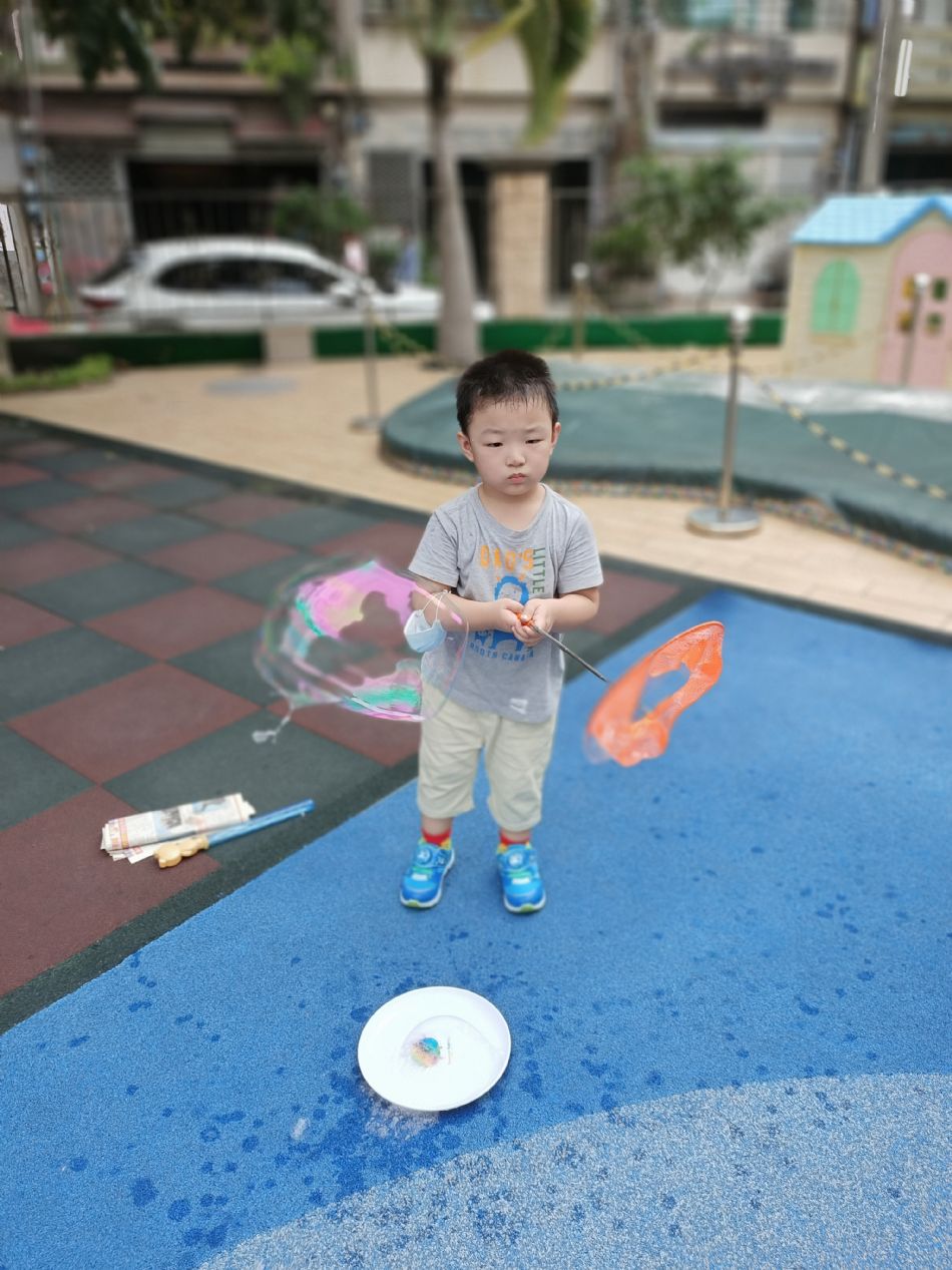 文件 : <FONT COLOR='red'>(109.05.25)主題【跟風玩遊戲~泡泡】-2.JPG</FONT> <BR> 尺寸 : <FONT COLOR='blue'>950 × 1267</FONT> 圖元 <BR> 格式 : <FONT COLOR='green'>jpg</FONT> <BR> 大小 : <FONT COLOR='green'> -- </FONT> KB