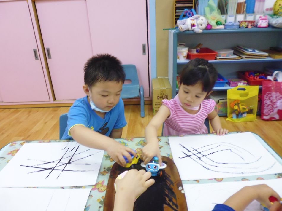 文件 : <FONT COLOR='red'>(109.05.29)邏輯美學-1.JPG</FONT> <BR> 尺寸 : <FONT COLOR='blue'>950 × 712</FONT> 圖元 <BR> 格式 : <FONT COLOR='green'>jpg</FONT> <BR> 大小 : <FONT COLOR='green'> -- </FONT> KB