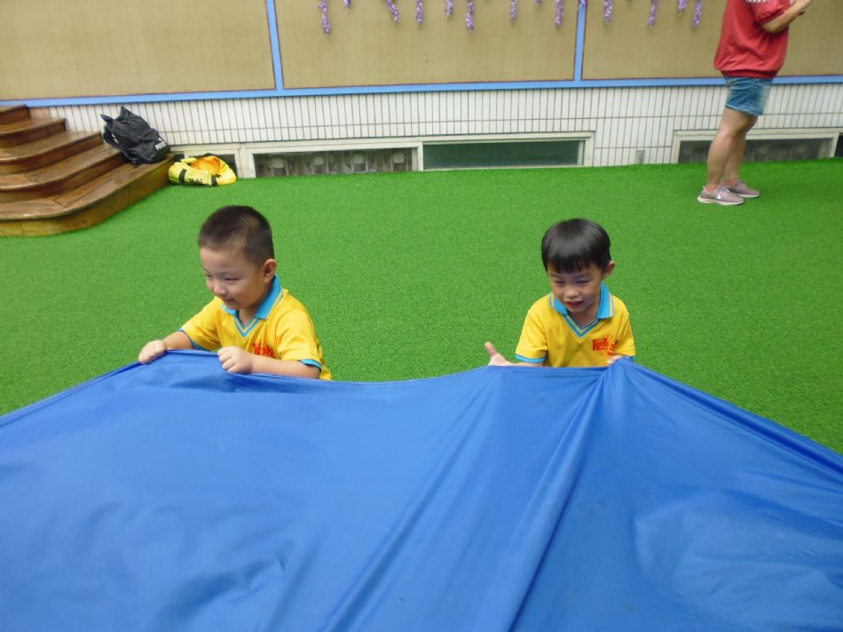 文件 : <FONT COLOR='red'>(109.06.10)體適能-1.JPG</FONT> <BR> 尺寸 : <FONT COLOR='blue'>950 × 712</FONT> 圖元 <BR> 格式 : <FONT COLOR='green'>jpg</FONT> <BR> 大小 : <FONT COLOR='green'> -- </FONT> KB