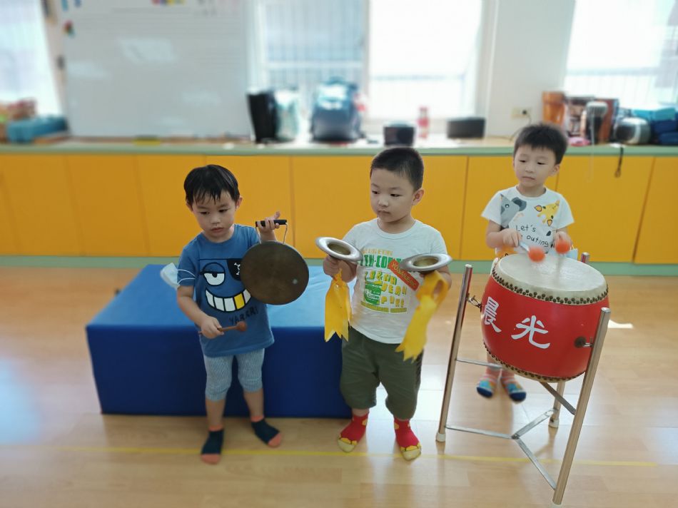 文件 : <FONT COLOR='red'>(109.06.18)奧福音樂-3.JPG</FONT> <BR> 尺寸 : <FONT COLOR='blue'>950 × 712</FONT> 圖元 <BR> 格式 : <FONT COLOR='green'>jpg</FONT> <BR> 大小 : <FONT COLOR='green'> -- </FONT> KB