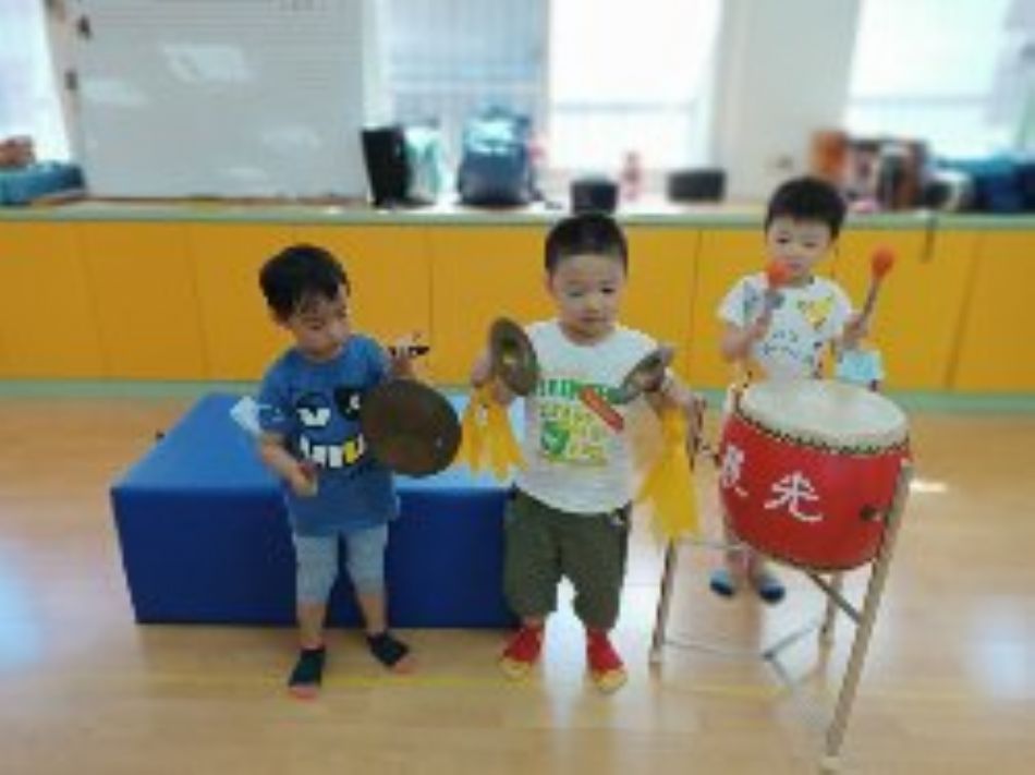 文件 : <FONT COLOR='red'>(109.06.18)奧福音樂-7.JPG</FONT> <BR> 尺寸 : <FONT COLOR='blue'>950 × 711</FONT> 圖元 <BR> 格式 : <FONT COLOR='green'>jpg</FONT> <BR> 大小 : <FONT COLOR='green'> -- </FONT> KB