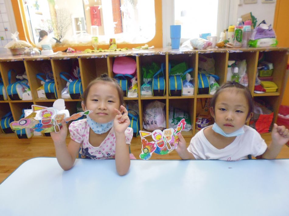 文件 : <FONT COLOR='red'>(109.06.16)MPM龍舟.JPG</FONT> <BR> 尺寸 : <FONT COLOR='blue'>950 × 712</FONT> 圖元 <BR> 格式 : <FONT COLOR='green'>jpg</FONT> <BR> 大小 : <FONT COLOR='green'> -- </FONT> KB