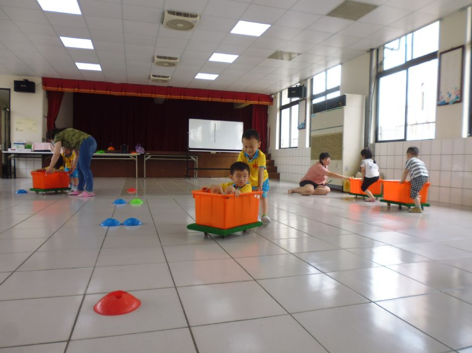 文件 : <FONT COLOR='red'>(109.05.20)體適能B-6.JPG</FONT> <BR> 尺寸 : <FONT COLOR='blue'>950 × 712</FONT> 圖元 <BR> 格式 : <FONT COLOR='green'>jpg</FONT> <BR> 大小 : <FONT COLOR='green'> -- </FONT> KB