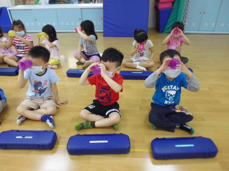 文件 : <FONT COLOR='red'>(109.05.07)奧福音樂-5.JPG</FONT> <BR> 尺寸 : <FONT COLOR='blue'>950 × 712</FONT> 圖元 <BR> 格式 : <FONT COLOR='green'>jpg</FONT> <BR> 大小 : <FONT COLOR='green'> -- </FONT> KB