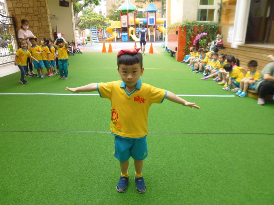 文件 : <FONT COLOR='red'>(109.05.13)體適能-2.JPG</FONT> <BR> 尺寸 : <FONT COLOR='blue'>950 × 712</FONT> 圖元 <BR> 格式 : <FONT COLOR='green'>jpg</FONT> <BR> 大小 : <FONT COLOR='green'> -- </FONT> KB