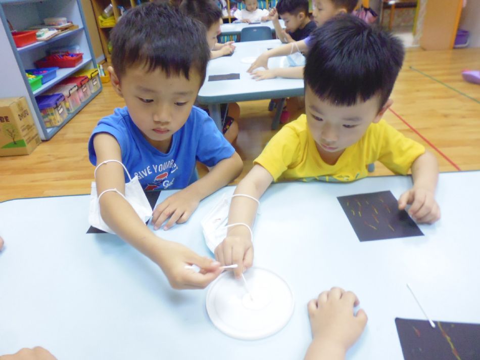 文件 : <FONT COLOR='red'>(109.05.18)主題【蒲公英】-1.JPG</FONT> <BR> 尺寸 : <FONT COLOR='blue'>950 × 712</FONT> 圖元 <BR> 格式 : <FONT COLOR='green'>jpg</FONT> <BR> 大小 : <FONT COLOR='green'> -- </FONT> KB