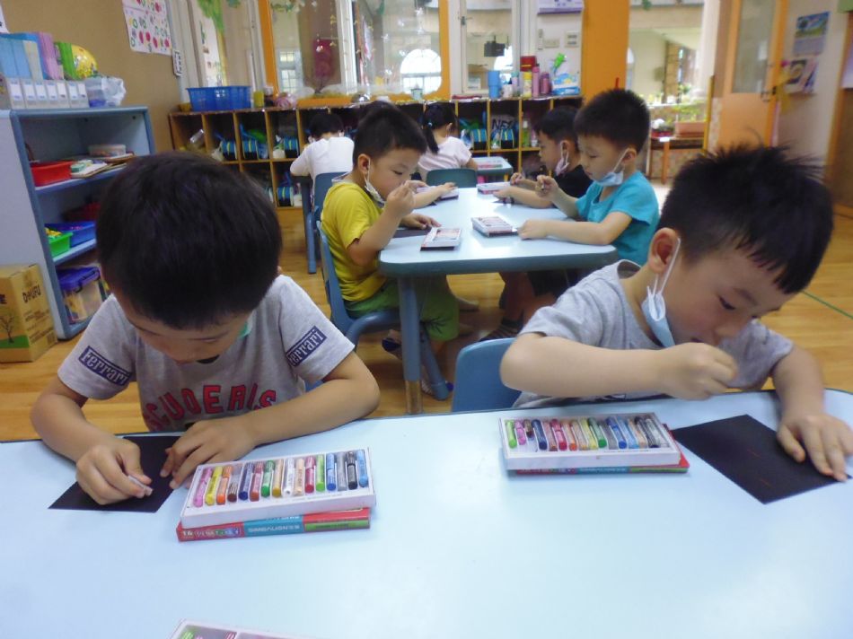 文件 : <FONT COLOR='red'>(109.05.18)主題【蒲公英】.JPG</FONT> <BR> 尺寸 : <FONT COLOR='blue'>950 × 712</FONT> 圖元 <BR> 格式 : <FONT COLOR='green'>jpg</FONT> <BR> 大小 : <FONT COLOR='green'> -- </FONT> KB