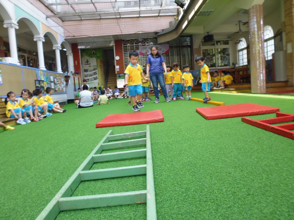 文件 : <FONT COLOR='red'>(109.07.01)體適能-3.JPG</FONT> <BR> 尺寸 : <FONT COLOR='blue'>950 × 712</FONT> 圖元 <BR> 格式 : <FONT COLOR='green'>jpg</FONT> <BR> 大小 : <FONT COLOR='green'> -- </FONT> KB