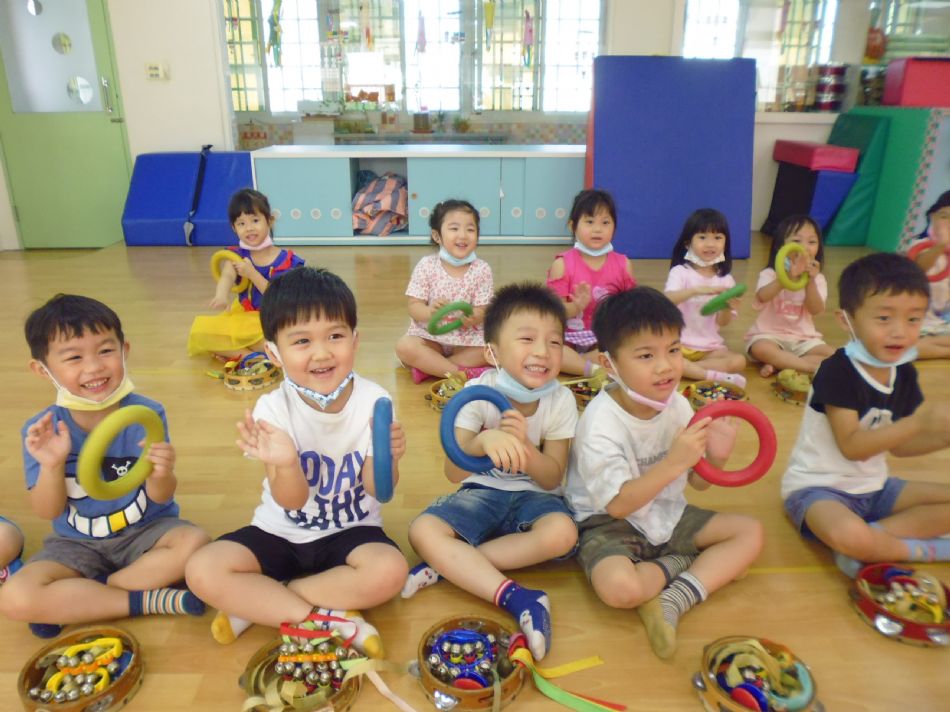 文件 : <FONT COLOR='red'>(109.06.04)奧福音樂-1.JPG</FONT> <BR> 尺寸 : <FONT COLOR='blue'>950 × 712</FONT> 圖元 <BR> 格式 : <FONT COLOR='green'>jpg</FONT> <BR> 大小 : <FONT COLOR='green'> -- </FONT> KB