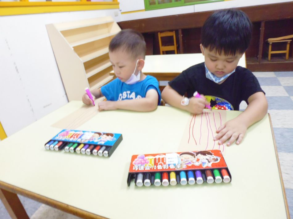 文件 : <FONT COLOR='red'>(109.06.05)邏輯美學【端午粽子】.JPG</FONT> <BR> 尺寸 : <FONT COLOR='blue'>950 × 712</FONT> 圖元 <BR> 格式 : <FONT COLOR='green'>jpg</FONT> <BR> 大小 : <FONT COLOR='green'> -- </FONT> KB