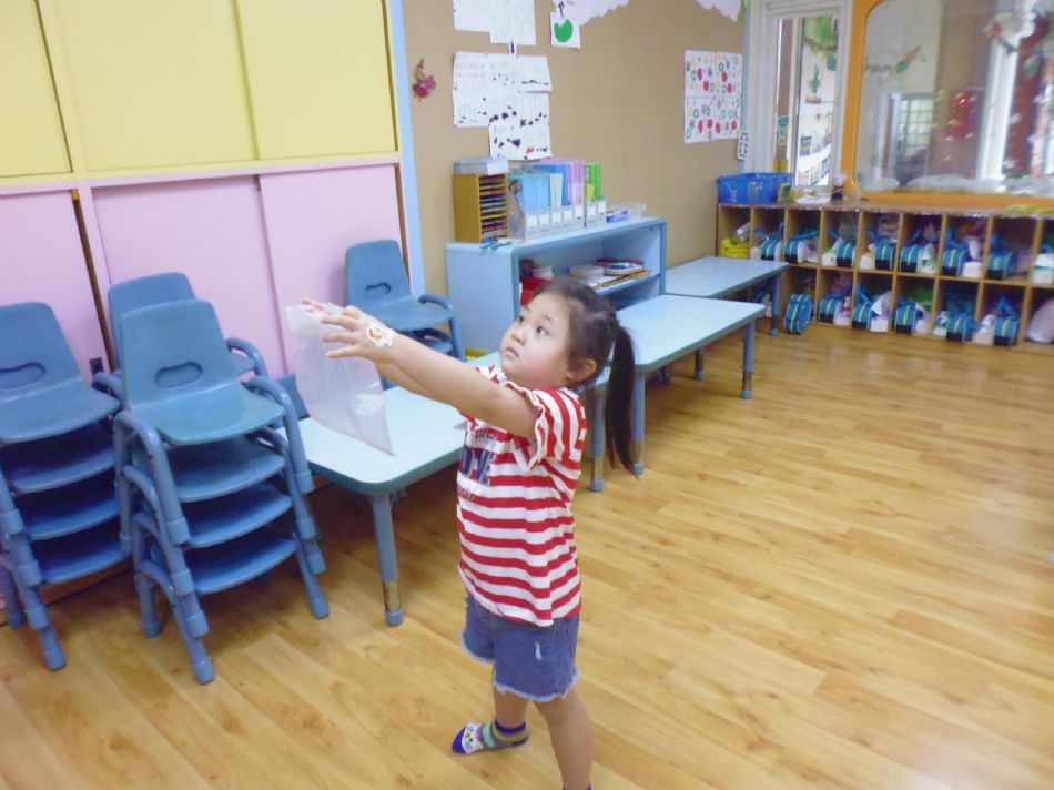 文件 : <FONT COLOR='red'>(109.05.07)主題【尋找電風扇的風向】.JPG</FONT> <BR> 尺寸 : <FONT COLOR='blue'>950 × 712</FONT> 圖元 <BR> 格式 : <FONT COLOR='green'>jpg</FONT> <BR> 大小 : <FONT COLOR='green'> -- </FONT> KB