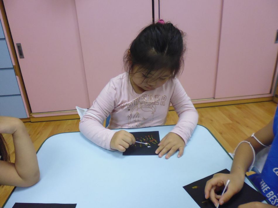 文件 : <FONT COLOR='red'>(109.05.18)主題【蒲公英】-2.JPG</FONT> <BR> 尺寸 : <FONT COLOR='blue'>950 × 712</FONT> 圖元 <BR> 格式 : <FONT COLOR='green'>jpg</FONT> <BR> 大小 : <FONT COLOR='green'> -- </FONT> KB