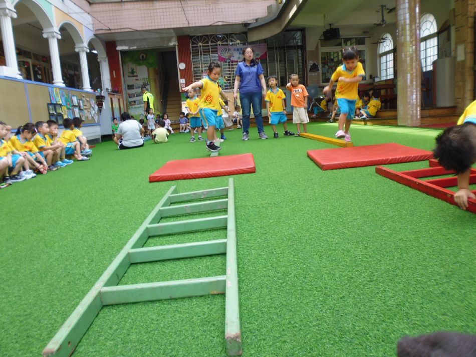 文件 : <FONT COLOR='red'>(109.07.01)體適能-5.JPG</FONT> <BR> 尺寸 : <FONT COLOR='blue'>950 × 712</FONT> 圖元 <BR> 格式 : <FONT COLOR='green'>jpg</FONT> <BR> 大小 : <FONT COLOR='green'> -- </FONT> KB