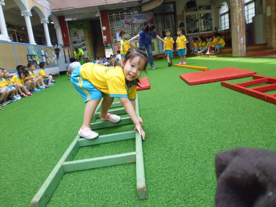 文件 : <FONT COLOR='red'>(109.07.01)體適能-2.JPG</FONT> <BR> 尺寸 : <FONT COLOR='blue'>950 × 712</FONT> 圖元 <BR> 格式 : <FONT COLOR='green'>jpg</FONT> <BR> 大小 : <FONT COLOR='green'> -- </FONT> KB