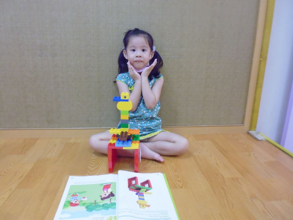 文件 : <FONT COLOR='red'>(109.07.06)樂高積木【總統整B2】.JPG</FONT> <BR> 尺寸 : <FONT COLOR='blue'>950 × 712</FONT> 圖元 <BR> 格式 : <FONT COLOR='green'>jpg</FONT> <BR> 大小 : <FONT COLOR='green'> -- </FONT> KB