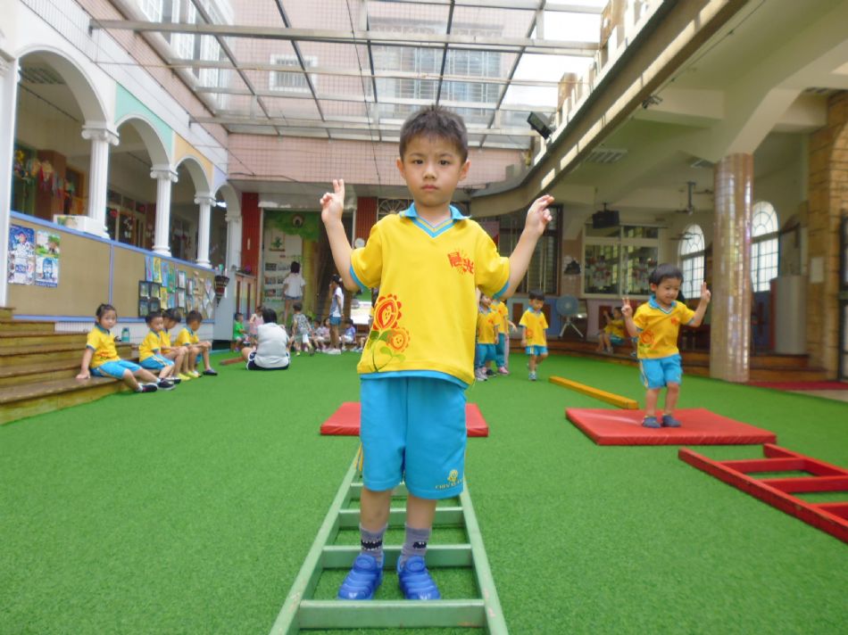 文件 : <FONT COLOR='red'>(109.07.01)體適能-2.JPG</FONT> <BR> 尺寸 : <FONT COLOR='blue'>950 × 712</FONT> 圖元 <BR> 格式 : <FONT COLOR='green'>jpg</FONT> <BR> 大小 : <FONT COLOR='green'> -- </FONT> KB