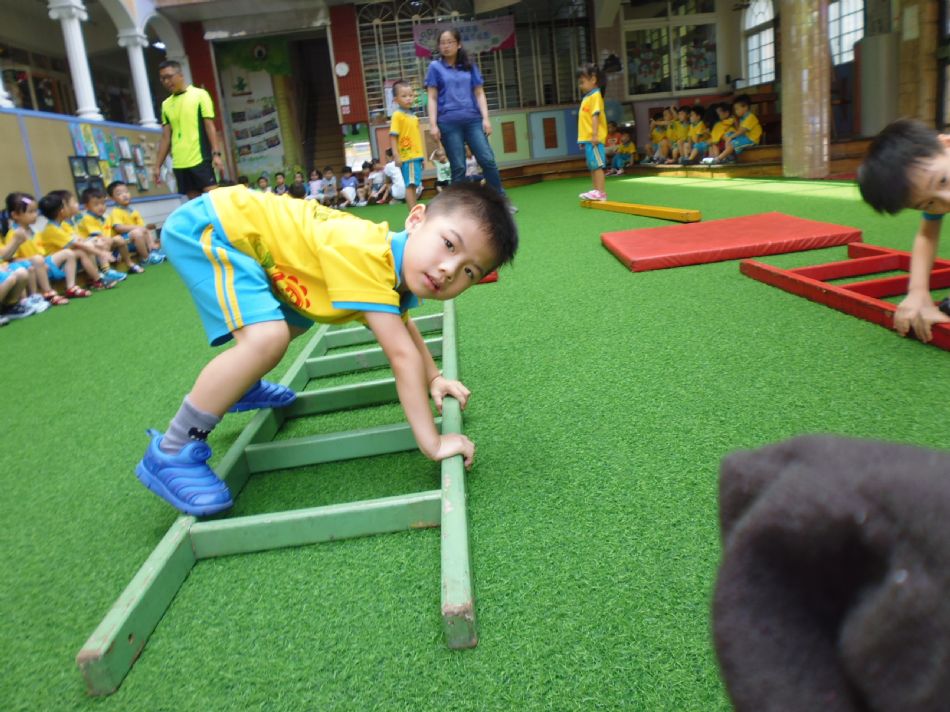 文件 : <FONT COLOR='red'>(109.07.01)體適能-3.JPG</FONT> <BR> 尺寸 : <FONT COLOR='blue'>950 × 712</FONT> 圖元 <BR> 格式 : <FONT COLOR='green'>jpg</FONT> <BR> 大小 : <FONT COLOR='green'> -- </FONT> KB