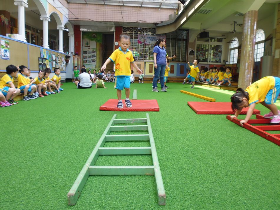 文件 : <FONT COLOR='red'>(109.07.01)體適能-2.JPG</FONT> <BR> 尺寸 : <FONT COLOR='blue'>950 × 712</FONT> 圖元 <BR> 格式 : <FONT COLOR='green'>jpg</FONT> <BR> 大小 : <FONT COLOR='green'> -- </FONT> KB