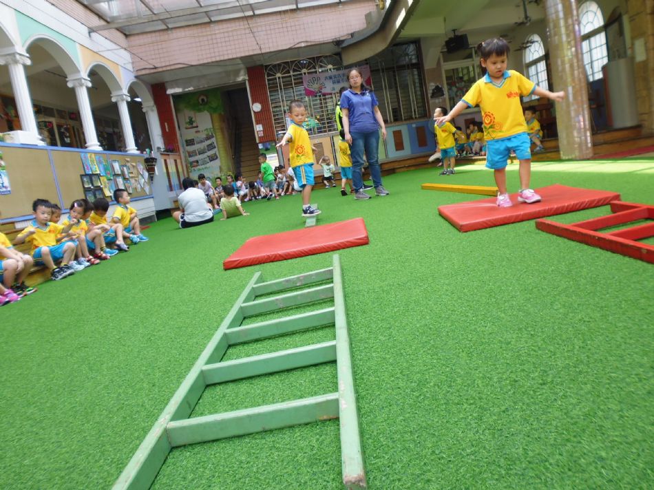 文件 : <FONT COLOR='red'>(109.07.01)體適能-4.JPG</FONT> <BR> 尺寸 : <FONT COLOR='blue'>950 × 712</FONT> 圖元 <BR> 格式 : <FONT COLOR='green'>jpg</FONT> <BR> 大小 : <FONT COLOR='green'> -- </FONT> KB