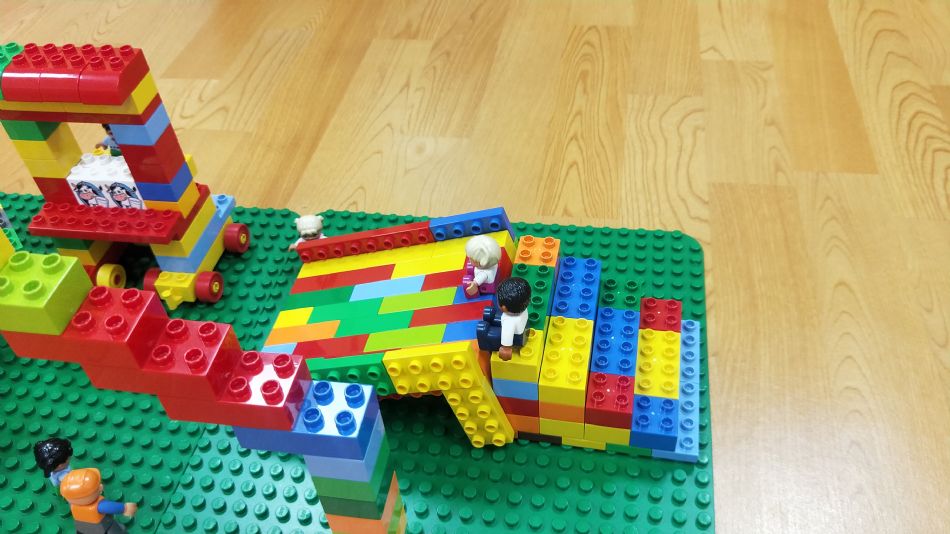 文件 : <FONT COLOR='red'>(109.06.23)樂高【統整活動】-5.JPG</FONT> <BR> 尺寸 : <FONT COLOR='blue'>950 × 534</FONT> 圖元 <BR> 格式 : <FONT COLOR='green'>jpg</FONT> <BR> 大小 : <FONT COLOR='green'> -- </FONT> KB