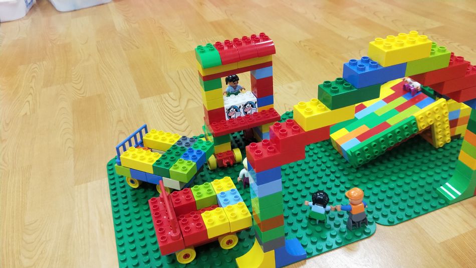 文件 : <FONT COLOR='red'>(109.06.23)樂高【統整活動】.JPG</FONT> <BR> 尺寸 : <FONT COLOR='blue'>950 × 534</FONT> 圖元 <BR> 格式 : <FONT COLOR='green'>jpg</FONT> <BR> 大小 : <FONT COLOR='green'> -- </FONT> KB