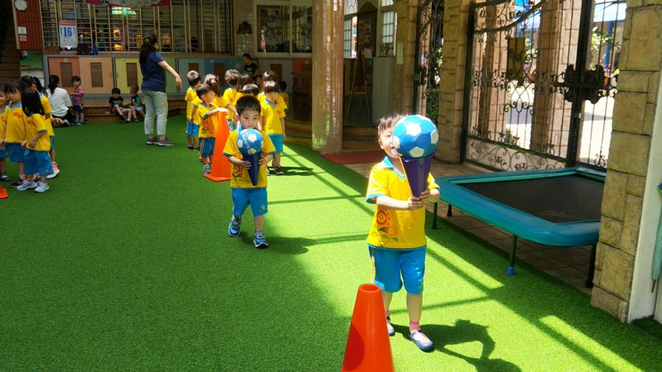 文件 : <FONT COLOR='red'>(109.06.17)體能課-7.JPG</FONT> <BR> 尺寸 : <FONT COLOR='blue'>950 × 534</FONT> 圖元 <BR> 格式 : <FONT COLOR='green'>jpg</FONT> <BR> 大小 : <FONT COLOR='green'> -- </FONT> KB