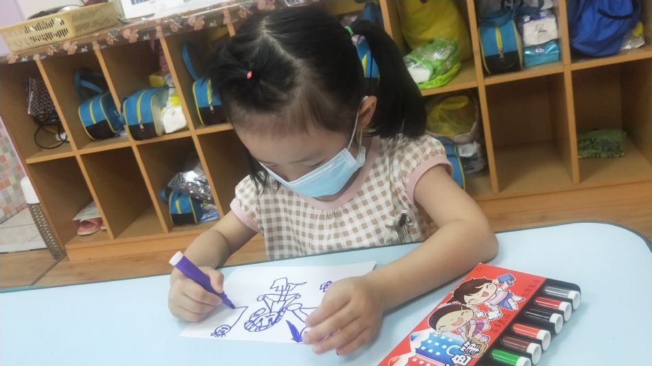 文件 : <FONT COLOR='red'>(109.06.19)美感課【龍舟】-2.JPG</FONT> <BR> 尺寸 : <FONT COLOR='blue'>950 × 534</FONT> 圖元 <BR> 格式 : <FONT COLOR='green'>jpg</FONT> <BR> 大小 : <FONT COLOR='green'> -- </FONT> KB