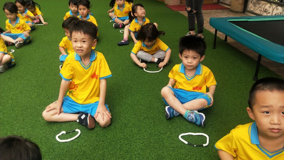 文件 : <FONT COLOR='red'>(109.06.03)體能課-7.JPG</FONT> <BR> 尺寸 : <FONT COLOR='blue'>950 × 534</FONT> 圖元 <BR> 格式 : <FONT COLOR='green'>jpg</FONT> <BR> 大小 : <FONT COLOR='green'> -- </FONT> KB