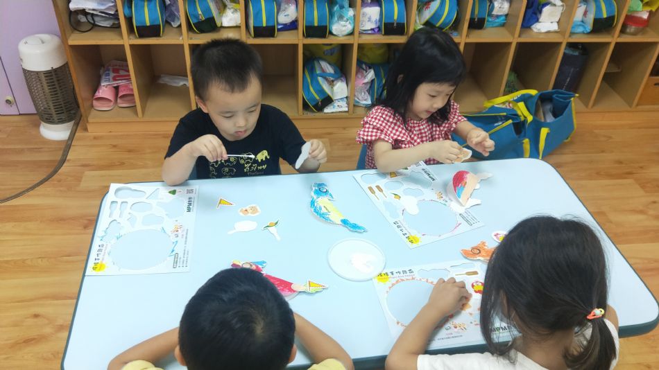 文件 : <FONT COLOR='red'>(109.06.24)龍舟.JPG</FONT> <BR> 尺寸 : <FONT COLOR='blue'>950 × 534</FONT> 圖元 <BR> 格式 : <FONT COLOR='green'>jpg</FONT> <BR> 大小 : <FONT COLOR='green'> -- </FONT> KB