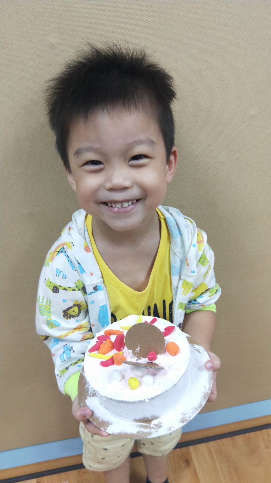 文件 : <FONT COLOR='red'>(108.09.20)美感課【生日快樂】-8.JPG</FONT> <BR> 尺寸 : <FONT COLOR='blue'>950 × 1689</FONT> 圖元 <BR> 格式 : <FONT COLOR='green'>jpg</FONT> <BR> 大小 : <FONT COLOR='green'> -- </FONT> KB