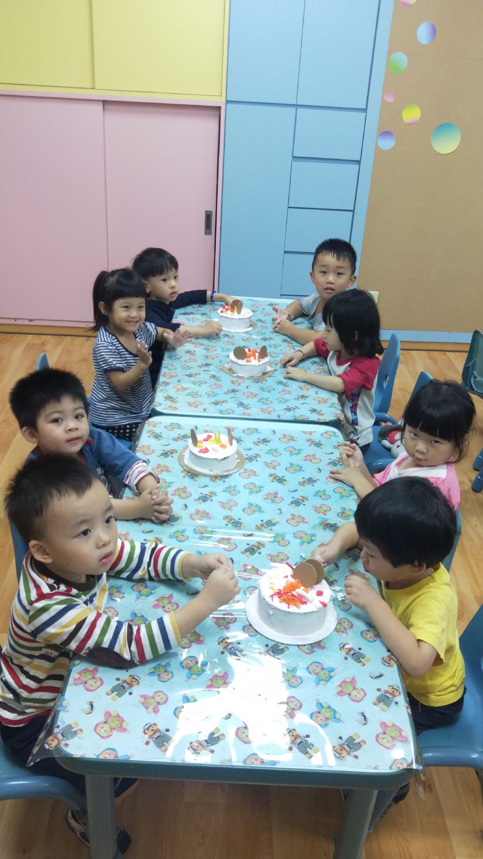 文件 : <FONT COLOR='red'>(108.09.20)美感課【生日快樂】-12.JPG</FONT> <BR> 尺寸 : <FONT COLOR='blue'>950 × 1689</FONT> 圖元 <BR> 格式 : <FONT COLOR='green'>jpg</FONT> <BR> 大小 : <FONT COLOR='green'> -- </FONT> KB